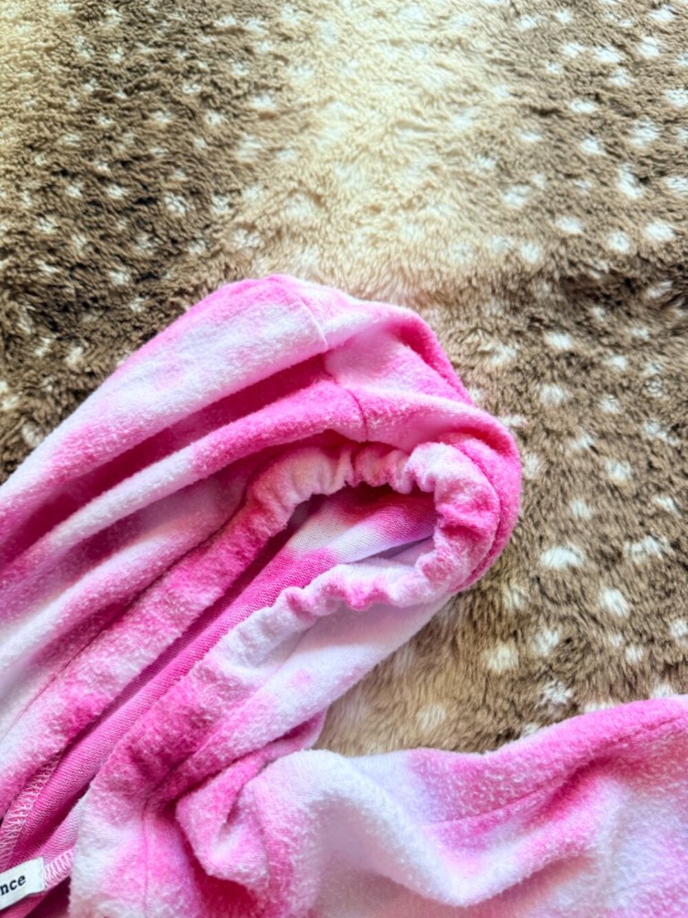 Size M Theo & Spence Pink Tie Dye Soft Fleece Hoodie - Picture 8 of 8